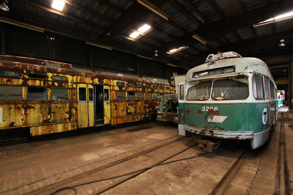 trains_035