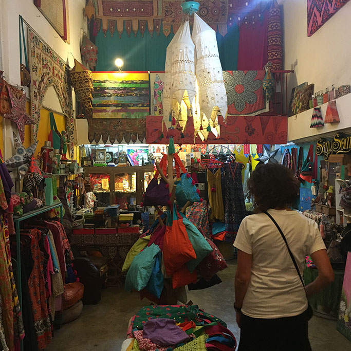 0489_cm_market