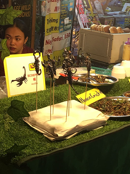 0493_cm_market