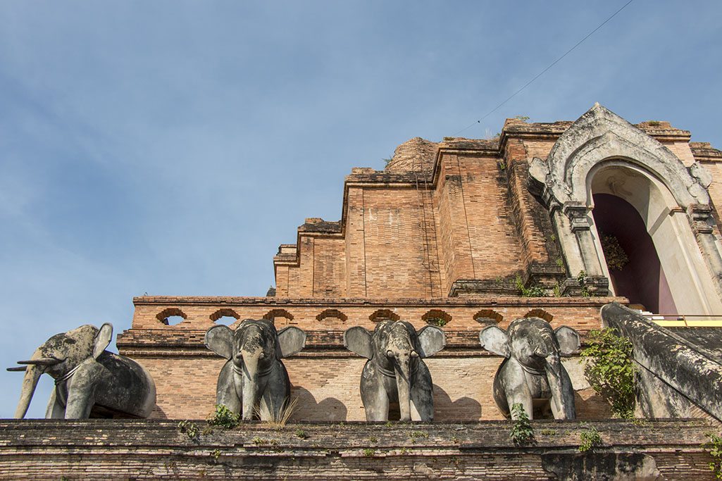 0530_cm_wat_chedi_luang